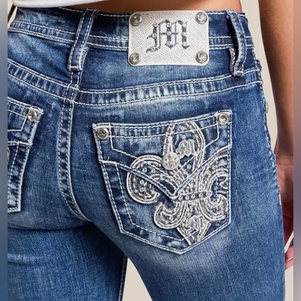 Miss Me Jeans 2026 Style Size 24/32 Worn Once
